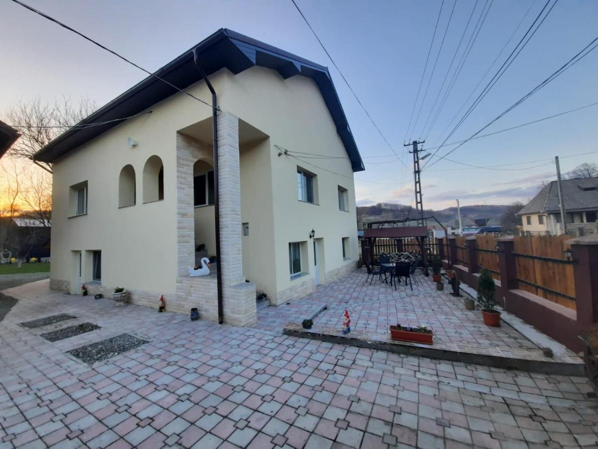 Pensiunea Casa Godja Văleni Buitenkant foto