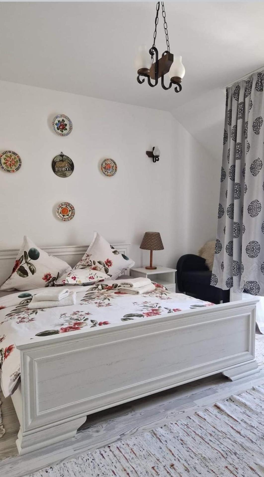 Pensiunea Casa Godja Văleni Buitenkant foto